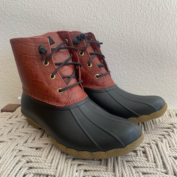 Sperry waterproof saltwater croc emboss red boots duck shoes water snow womans - Picture 9 of 14